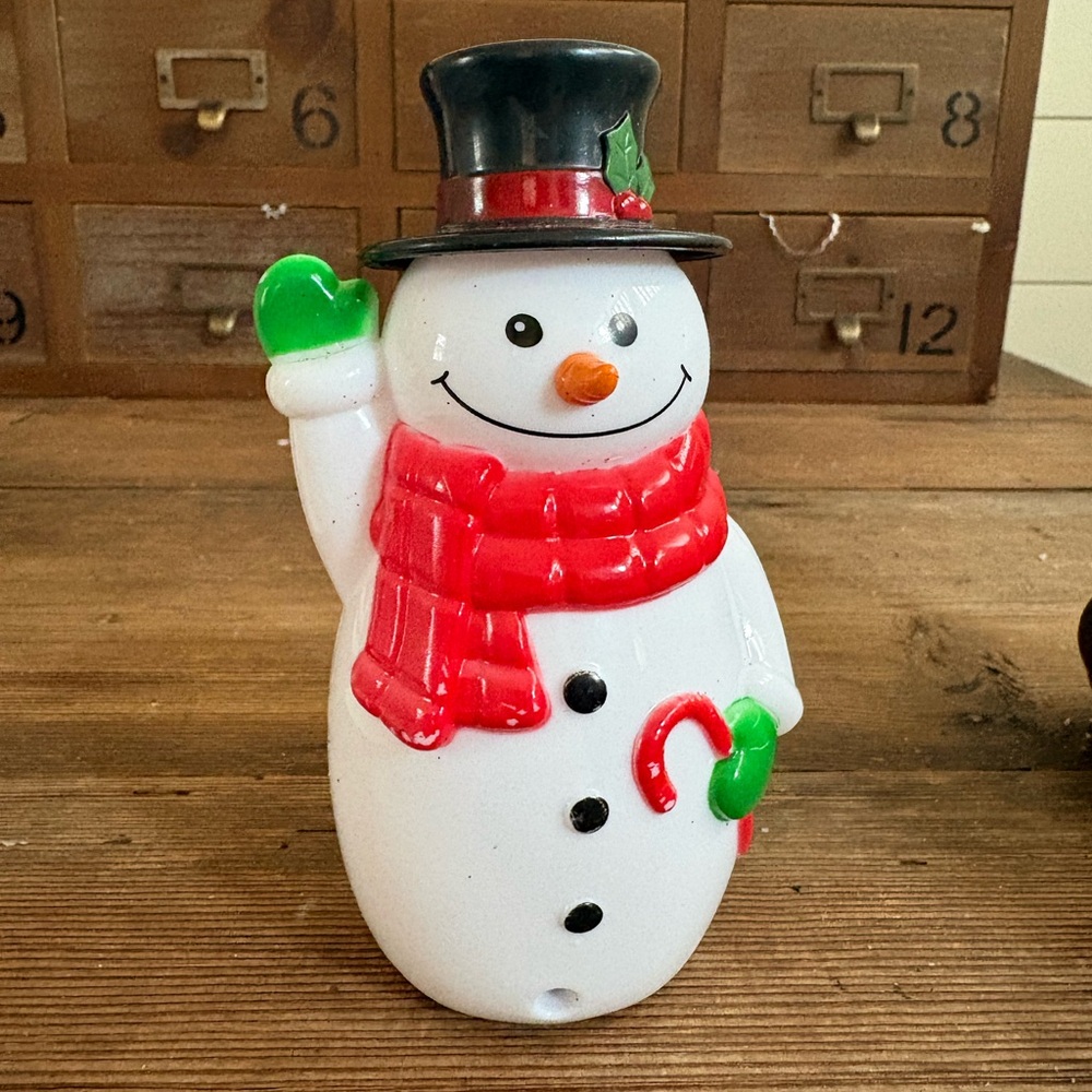 Vintage Blow Mold Snowman that plays Jingle Bells and lights up